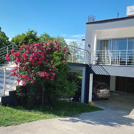 Leli Apartments Ulcinj Exterior foto